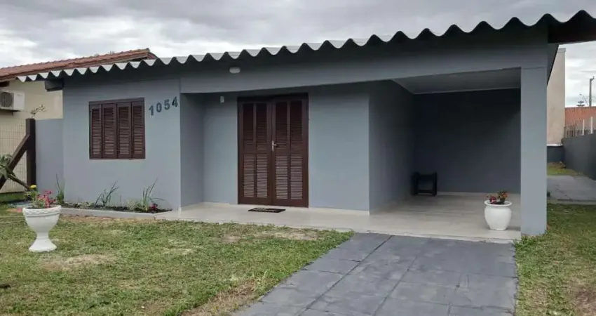 Casa para Venda em Imbé, Centro, 4 dormitórios, 1 suíte, 2 banheiros, 1 vaga
