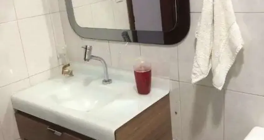 Casa com 3 dormitórios à venda, 316 m² por R$ 950.000 - Jardim Esperança - Barueri/SP