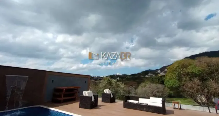 Magnífica casa em bairro nobre 4 suítes, piscina, churrasqueira por R$2.900.000,00