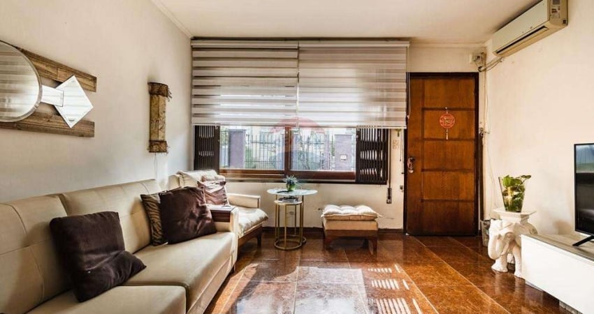 Casa no Bairro São Sebastião com 3 Dormitórios