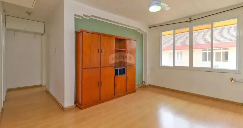 Apartamento com 2 quartos à venda na Avenida Plinio Brasil millano, 2179, Passo da Areia, Porto Alegre