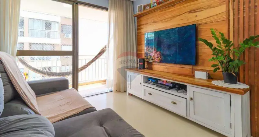 Apartamento com 3 quartos à venda na Avenida Andaraí, 566, Passo da Areia, Porto Alegre