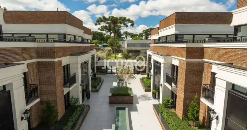 Townhouse de alto padrão 3 suítes/AHU - J8 Imóveis