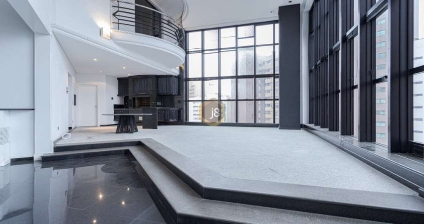 Duplex com muita exclusividade no Batel - J8