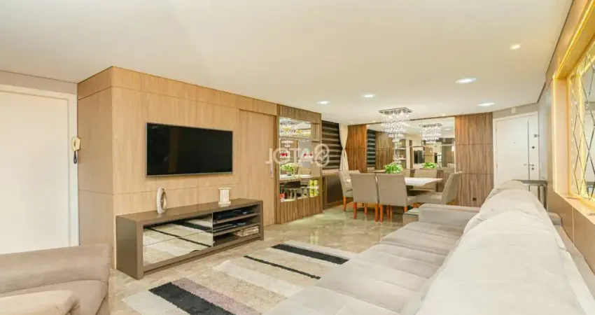 Apartamento com 3 vagas de garagem e 3 quartos!