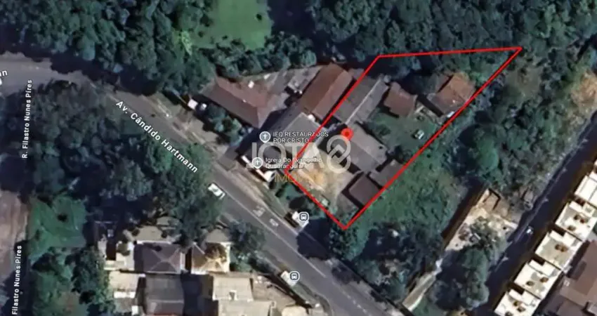 Terreno à venda na Avenida Cândido Hartmann, 3810, Mercês, Curitiba