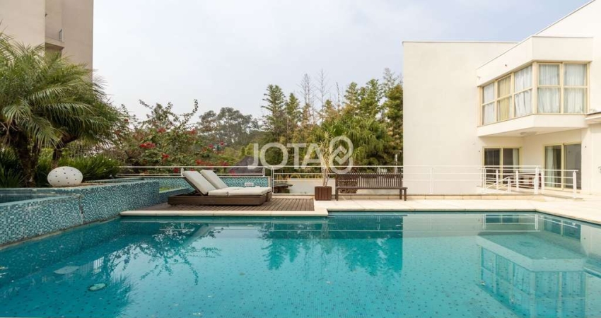 Casa em condomínio no Ecoville - J8 Imóveis