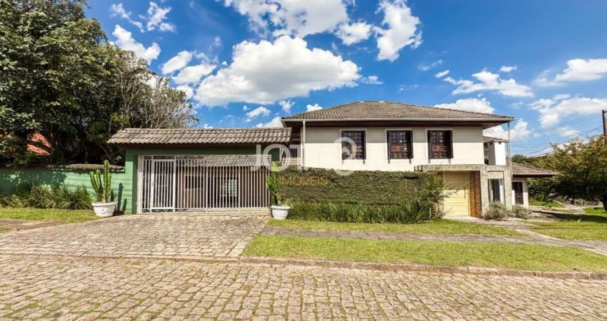 Casa em condomínio com 4 quartos - J8 Imóveis
