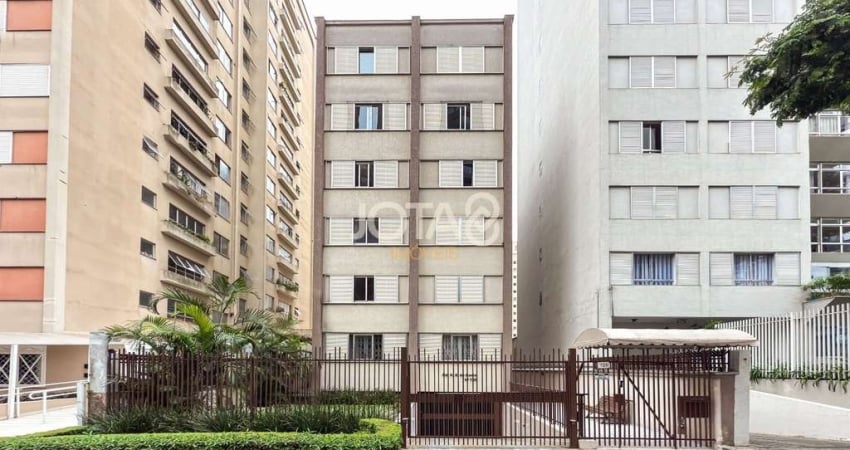 Apartamento com 3 dormitórios e 1 vaga - J8