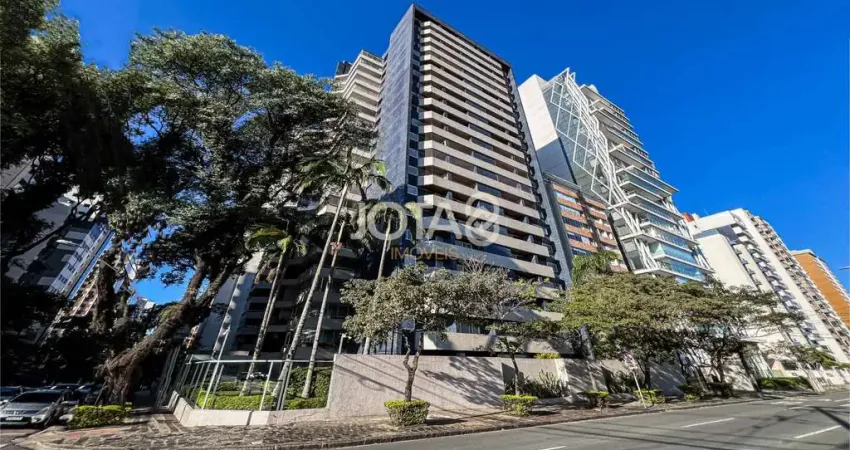 apartamento Bela Torre, 4 suites 3 vagas no Batel