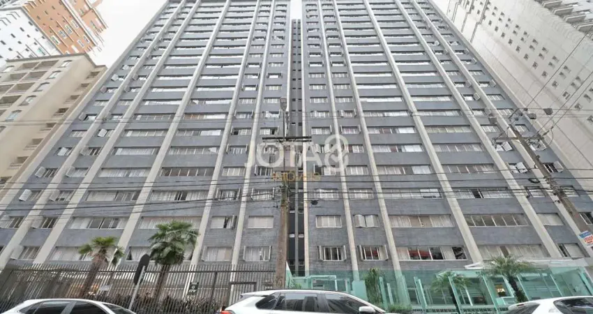 Excelente apartamento no Batel - J8