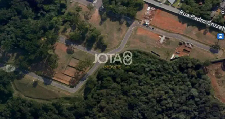 Terreno em condomínio fechado à venda na Rua Pedro Cruzetta, 550, Campo Comprido, Curitiba
