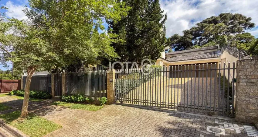 Casa com 6 quartos à venda na Amadeu Nico, 135, Mossunguê, Curitiba