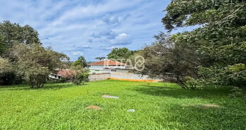 Terreno à venda na Rua Professor Francisco Basseti Júnior, 709, Santo Inácio, Curitiba