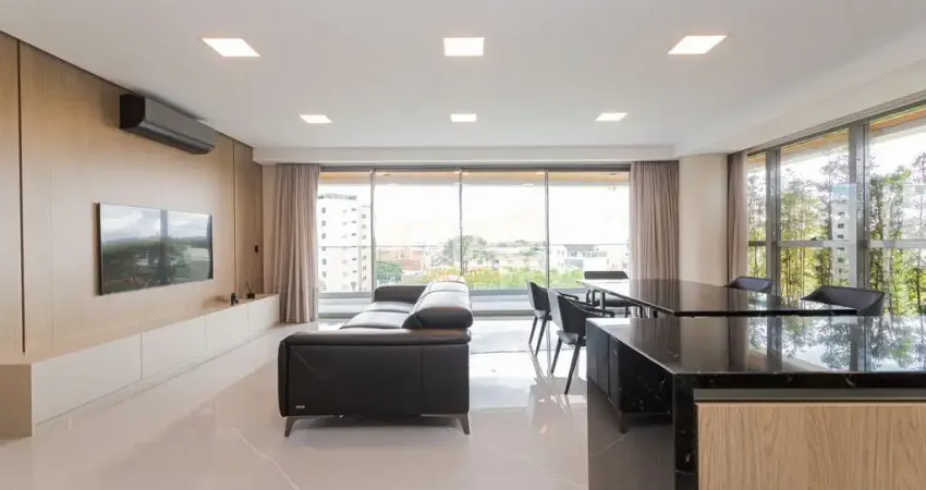 Apartamento com 3 quartos para alugar na Rua Doutor Alexandre Gutierrez, 49, Água Verde, Curitiba