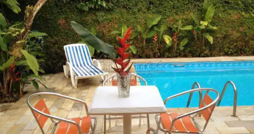 Casa de Condomínio com 5 dorms, Itamambuca, Ubatuba - R$ 2.98 mi, Cod: 4004