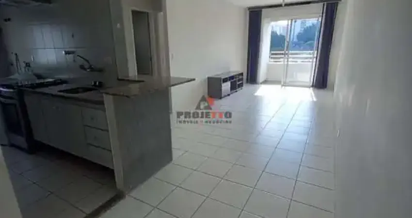 Apartamento com 1 Dormitório e Sacada – Pronto para Morar