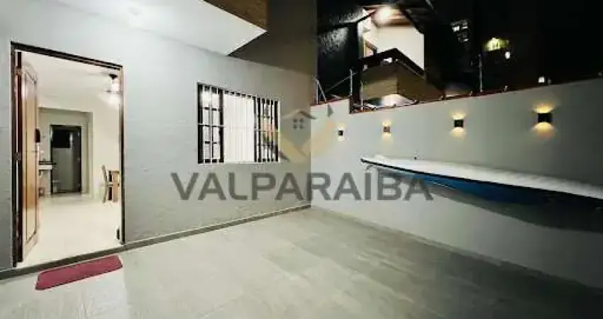 Casa com 2 quartos para alugar na José Antônio Domiciano, 2, Centro, Caraguatatuba