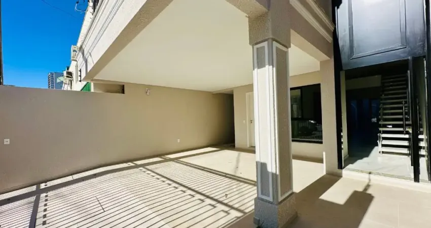 Casa  com 3 Suites para  venda Alto padrão Cidade de itajai Santa Catarina