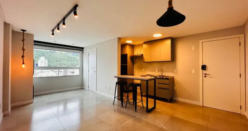 Apartamento  para venda tem 64 metros quadrados com 2 quartos, 2 vags  vila operária - itajaí - sc