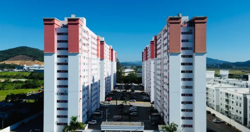 Apartamento todo mobiliado e equipado para venda  com 2 quartos bairro  ressacada - itajaí - sc