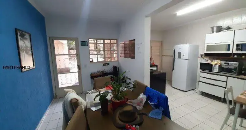 Casa / Sobrado para Venda em Francisco Morato, Parque Climateric Rolland, 3 dormitórios, 1 suíte, 2 banheiros, 10 vagas