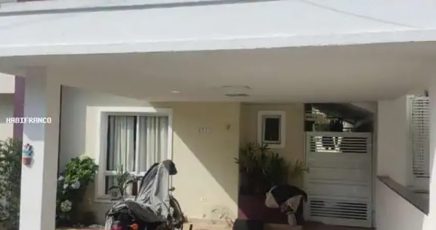 Sobrado em Condomínio para Venda em Franco da Rocha, Villa Verde, 3 dormitórios, 1 suíte, 2 banheiros, 2 vagas