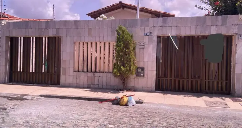 Casa com 3 quartos à venda na Rua Santa Paulina do Coração Agonizante de Jesus, 203, Aruana, Aracaju
