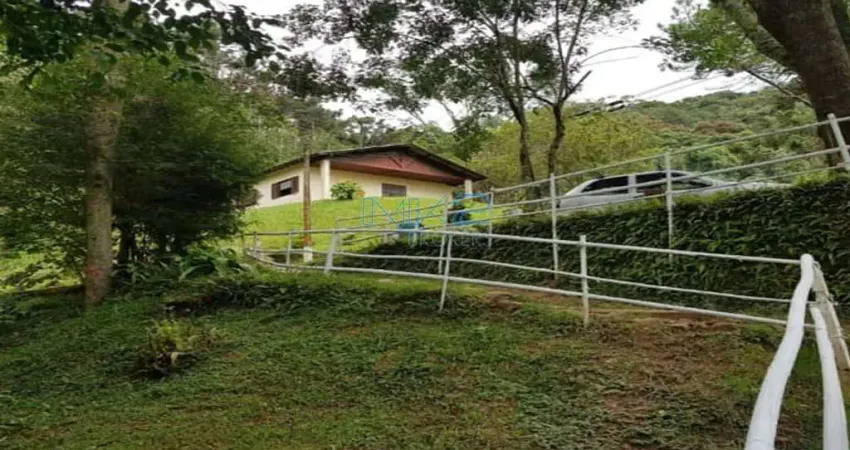 Venha conhecer o Sítio Nosso Cantinho em Itapecerica da Serra, SP