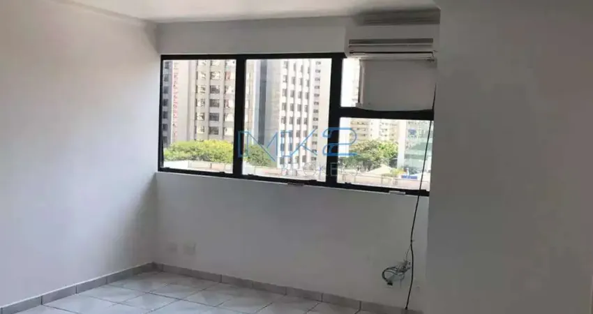 Meio andar corporativo, próximo a Igreja de Moema / Praça Nossa Senhora Aparecida, para venda e loc
