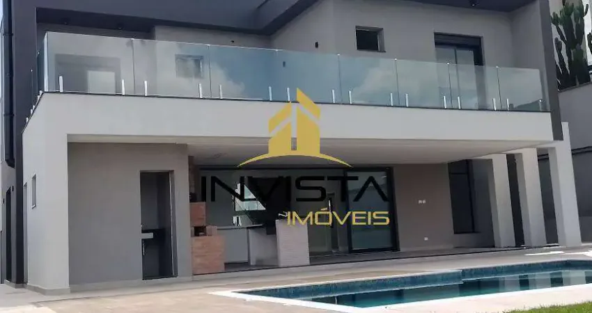 Belíssima Casa no Urbanova - 4 suítes - Piscina - 600m² - Pronta para morar