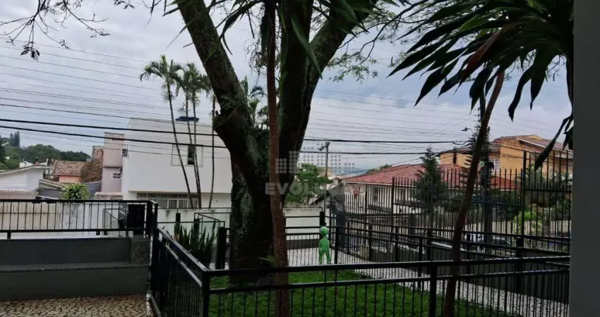 Casa com 4 dormitórios à venda, 197 m² por R$ 2.240.000,00 - Bom Abrigo - Florianópolis/SC
