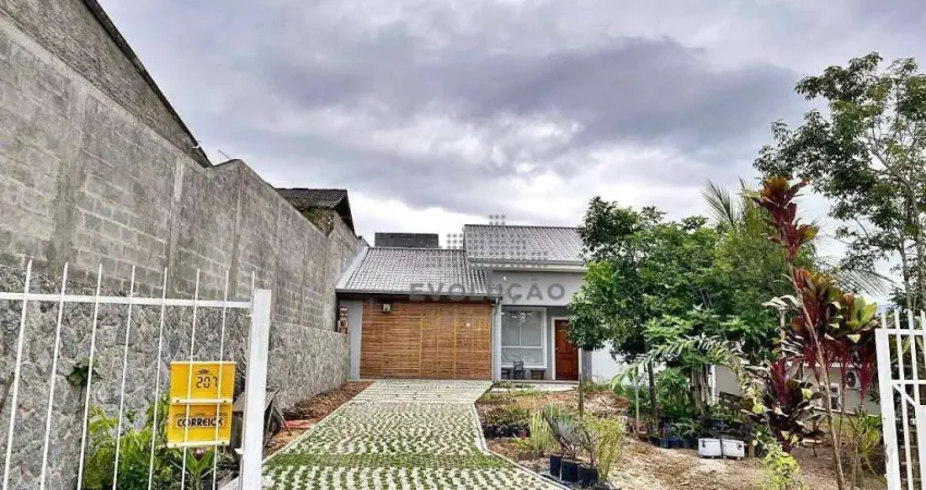 CASA 2 Quartos, 5 Vagas - Santo Amaro Imperatriz - Santa Catarina