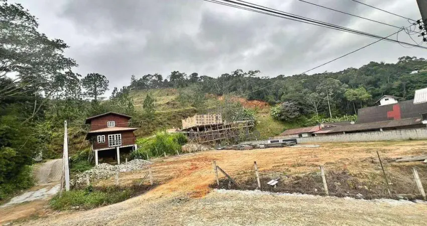 TERRENO Esquina, 3 Andares, Escritura - Pedra Branca
