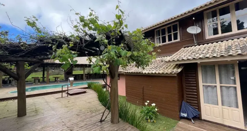 Casa de Campo 4 dormitórios à venda, 20000 m² por R$ 1.700.000 - Zona Rural - Rancho Queimado/SC