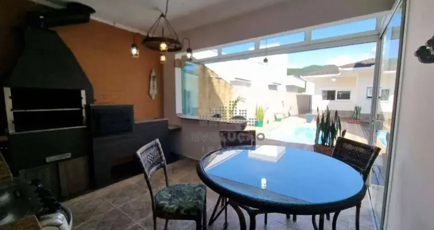 Casa com 4 dormitórios à venda, 270 m² por R$ 1.850.000,00 - Cidade Universitária Pedra Branca - Palhoça/SC