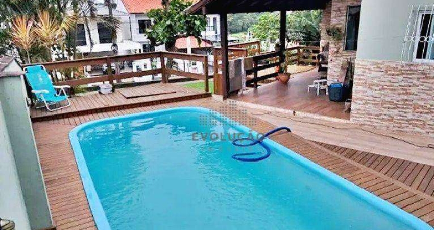Casa com 4 quartos à venda na Rua Urucum, Potecas, São José