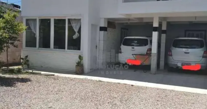 02 Casas em Terreno de 360 m² - Pagani - Palhoça/SC