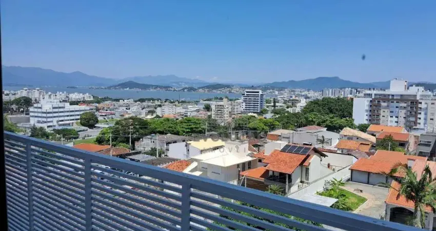 Lindo Apto com vista mar, 03 Dorms (1 Suíte) em Capoeiras - Florianópolis SC