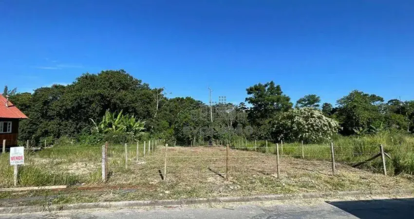 Excelente Terreno de 360 m² com escritura - Sertão do Maruim/SJ