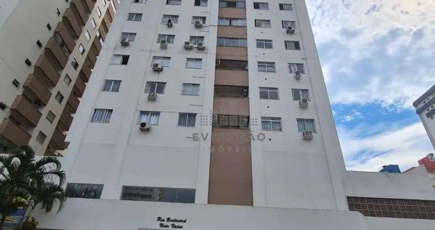 Apartamento com 1 dormitório à venda, 41 m² por R$ 360.000,00 - Campinas - São José/SC