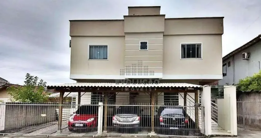 APTO 2 Quartos, 1 Vaga - Fundos