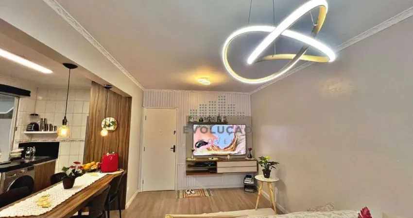 Excelente Apartamento com 2 dormitórios na melhor localização do Kobrasol!