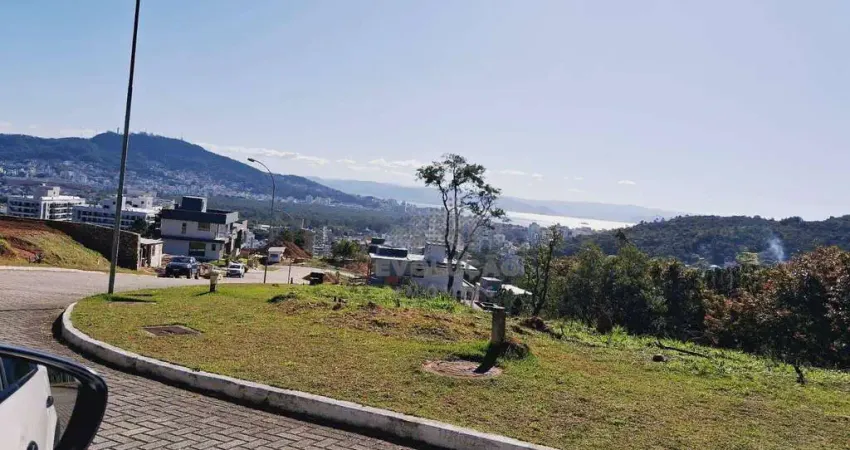 Terreno na Ilha da Magia com 450 m² - Itacorubi, Florianópolis SC