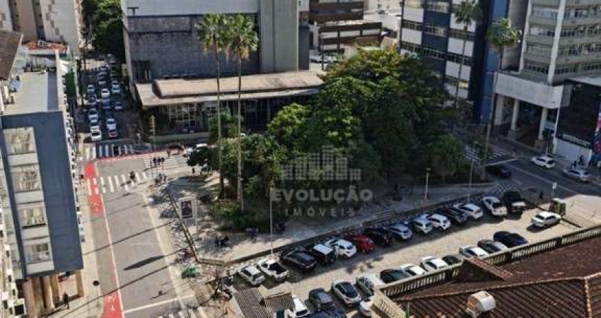 Apartamento 04 Dorms com Suíte - Centro - Florianópolis/SC