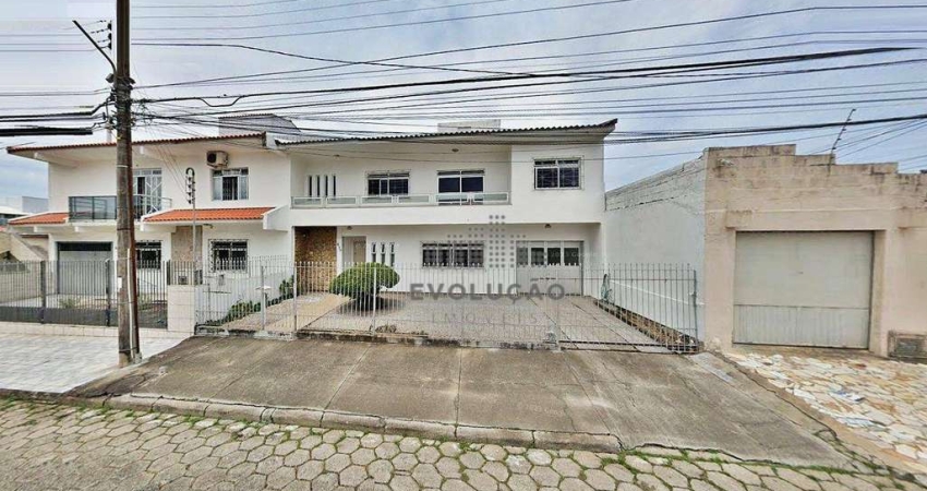 CASA 3 Quartos, 1 Suíte, 3 Vagas - Jardim Atlântico