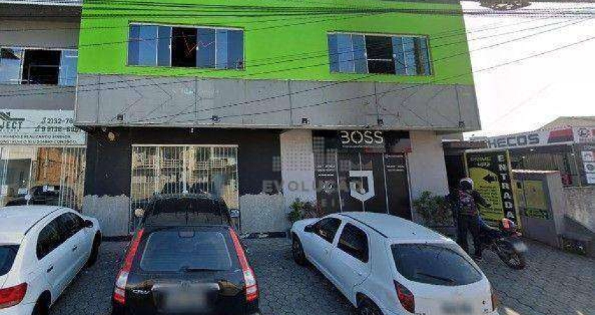 Prédio Comercial com 500 m²  - Pacheco - Palhoça/SC