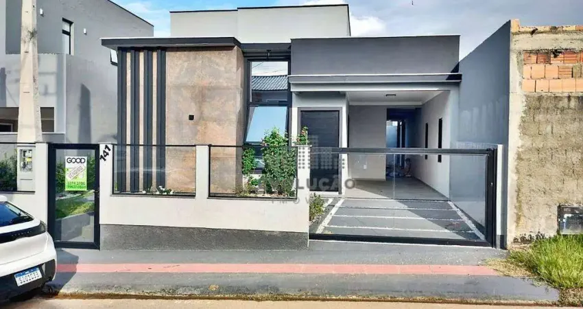 CASA 3 Quartos, 1 Suíte, 2 Vagas, Piscina - Bela Vista
