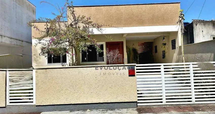 Casa com 3 quartos à venda na Rua Antônio Jovita Duarte, Lisboa, São José