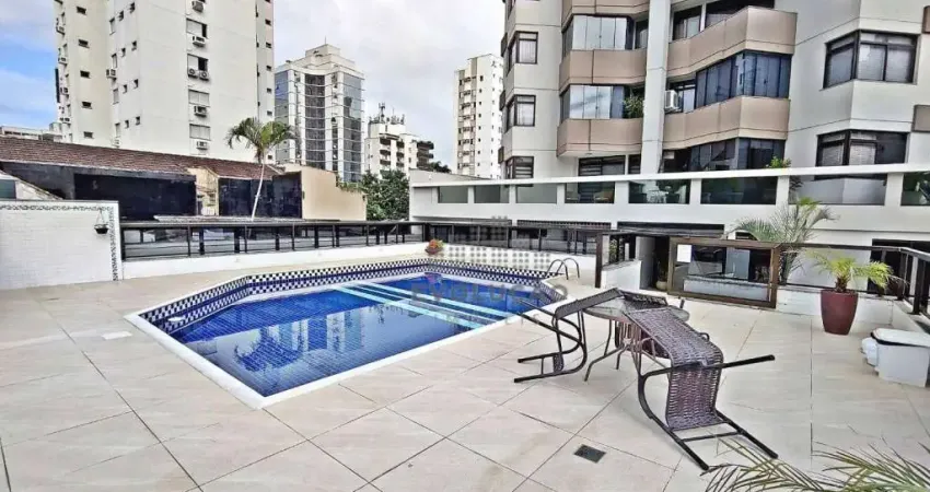 Cobertura com 4 Dormitórios com 03 Suítes - Centro - Florianópolis/SC